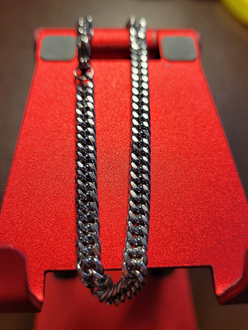Men's Silver Bracelet Classic Cuban Link - Picture 2 of 3